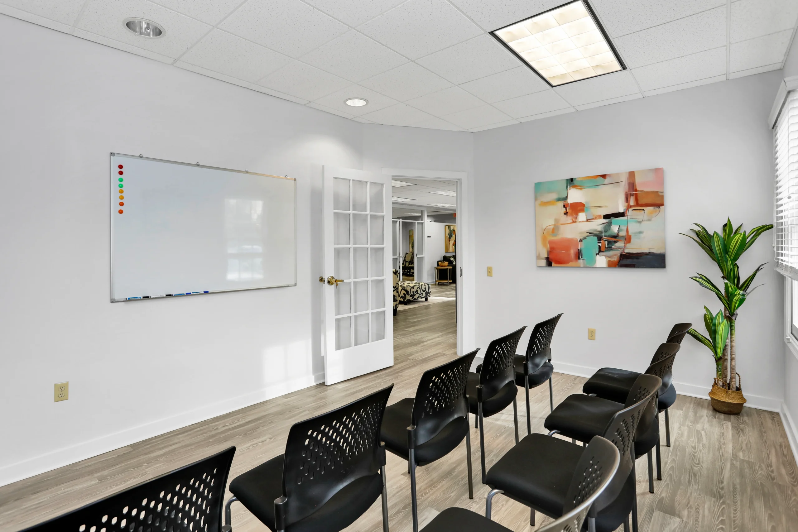 Breakout group room at Welness Hills Mental Health.